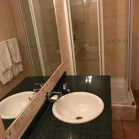 Foundry Guest Lodge Pretoria Room photo