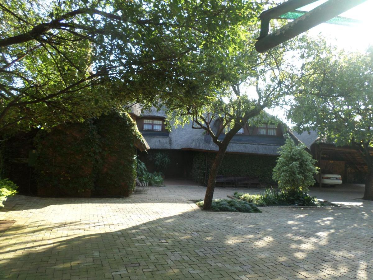 Foundry Guest Lodge *